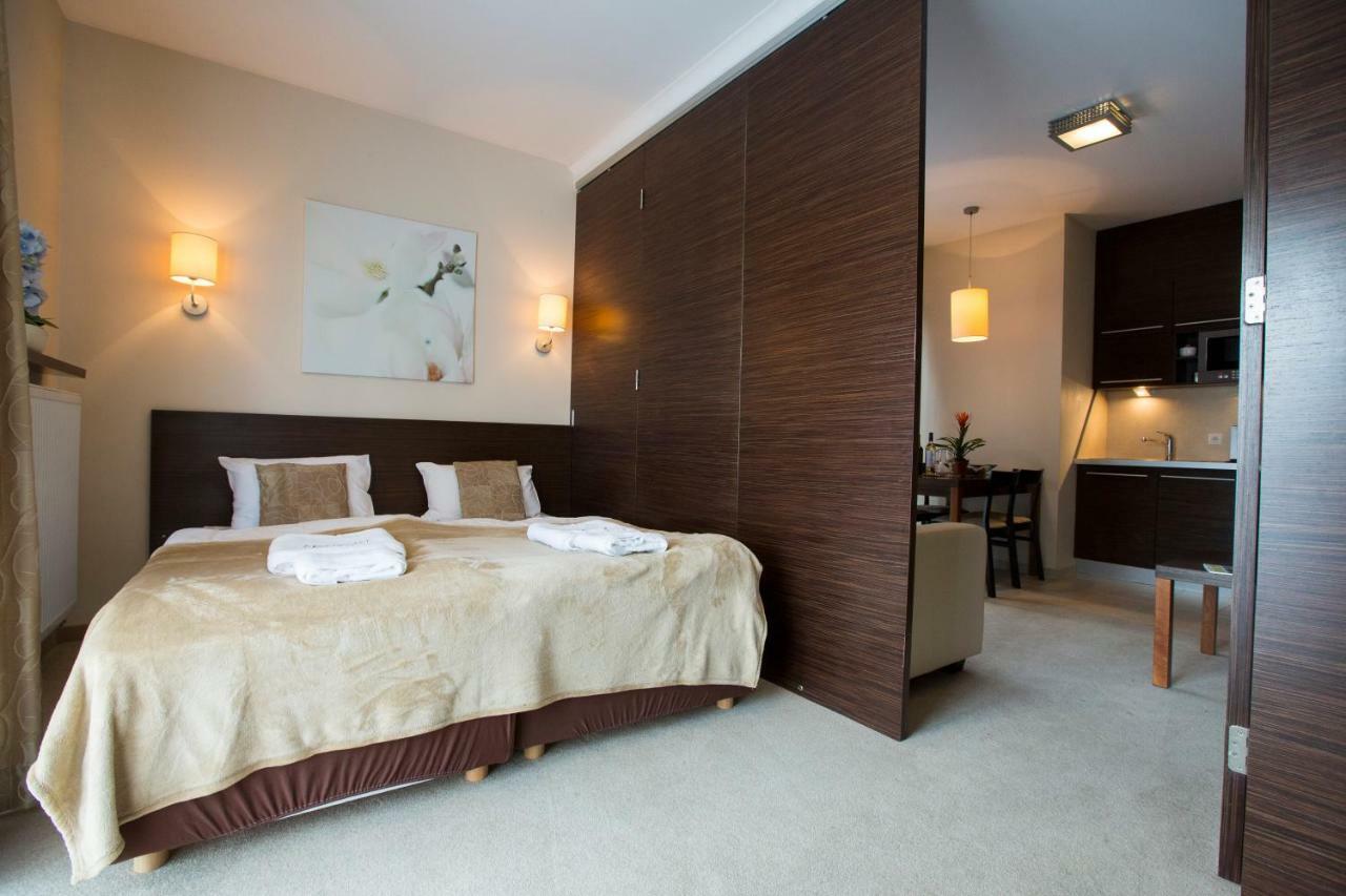 Port 310 Apartment *